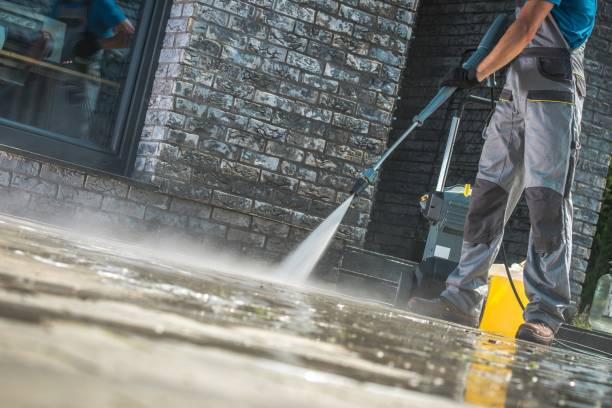 Best Sidewalk and Walkway Cleaning  in Franklin Center, NJ