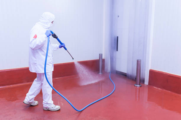 Best Animal Enclosure Cleaning  in Franklin Center, NJ
